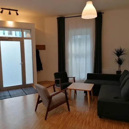 Apartment Flataid Jakob-redtenbacher-gasse I *